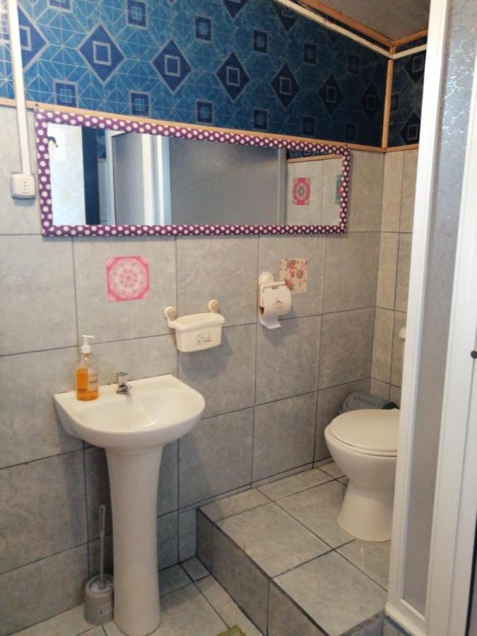פוארטו מונט "Mi Hostal Tu Casa" Hostal Familiar Solo Empresas, Turistas Y Viajeros Espacio Para Bicicletas Y Motos מראה חיצוני תמונה